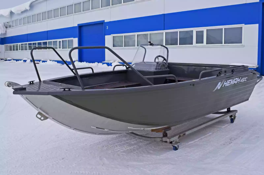 Алюминиевый катер Неман-450 C в Петрозаводске