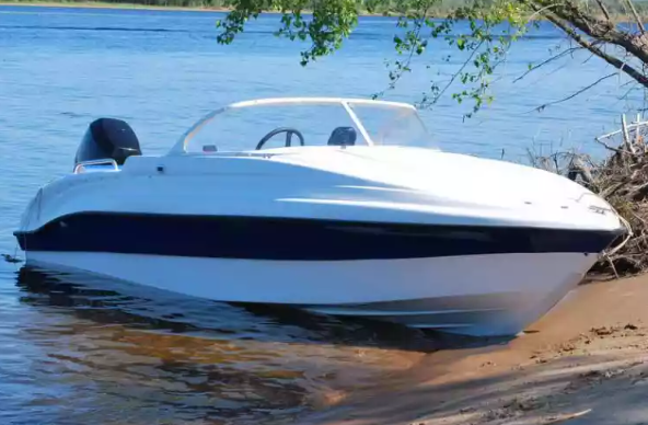 Стеклопластиковый катер Neman-500 Р в Петрозаводске