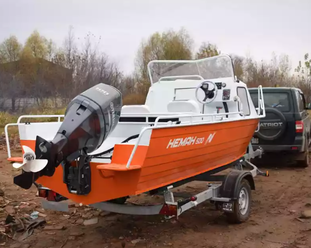 Алюминиевый катер Неман-500 (каютный) в Петрозаводске