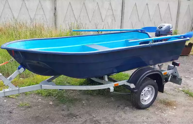 Стеклопластиковая лодка Neman-340 (тримаран) в Петрозаводске