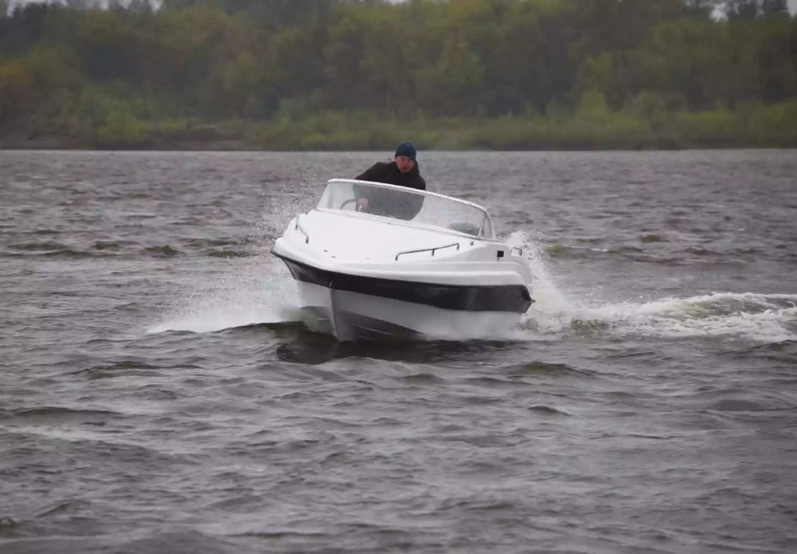 Стеклопластиковый катер Neman-500 Р в Петрозаводске