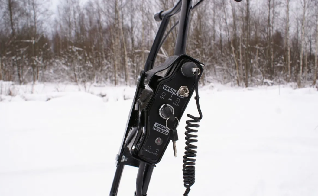 Мотобуксировщик БТС «МАЛЕК» 380/7 БЕЗ э/зап. Б/У в Петрозаводске