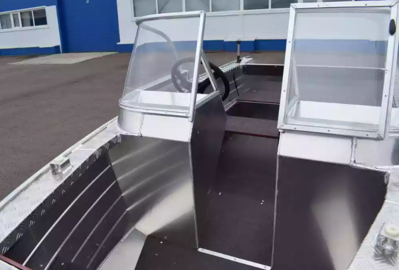Алюминиевый катер Wyatboat-390 DCM Увеличенный борт в Петрозаводске
