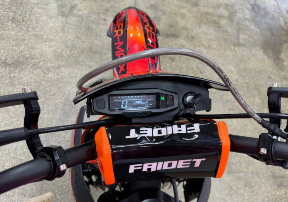 Кроссовый мотоцикл FAIDET PR300 MAX WP в Петрозаводске