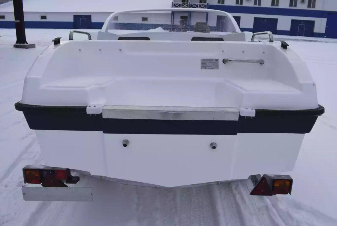 Стеклопластиковый катер Neman-450 в Петрозаводске