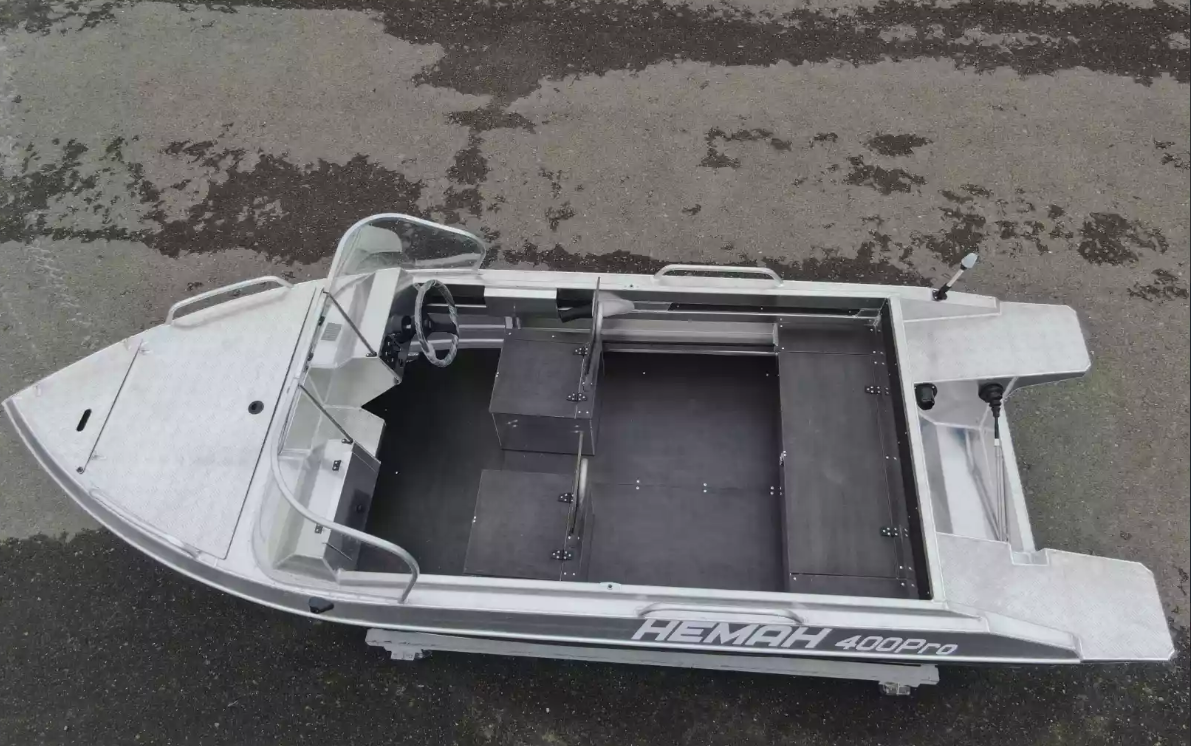 Алюминиевый катер Neman-400 PRO в Петрозаводске