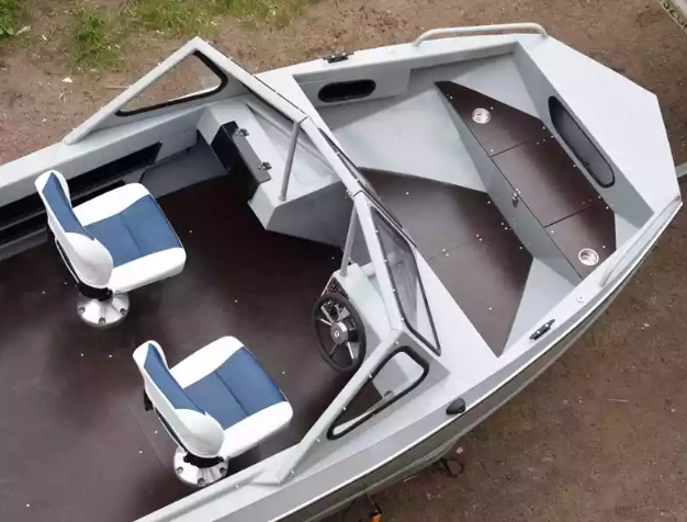 Алюминиевый катер Неман-500 DC Pro в Петрозаводске