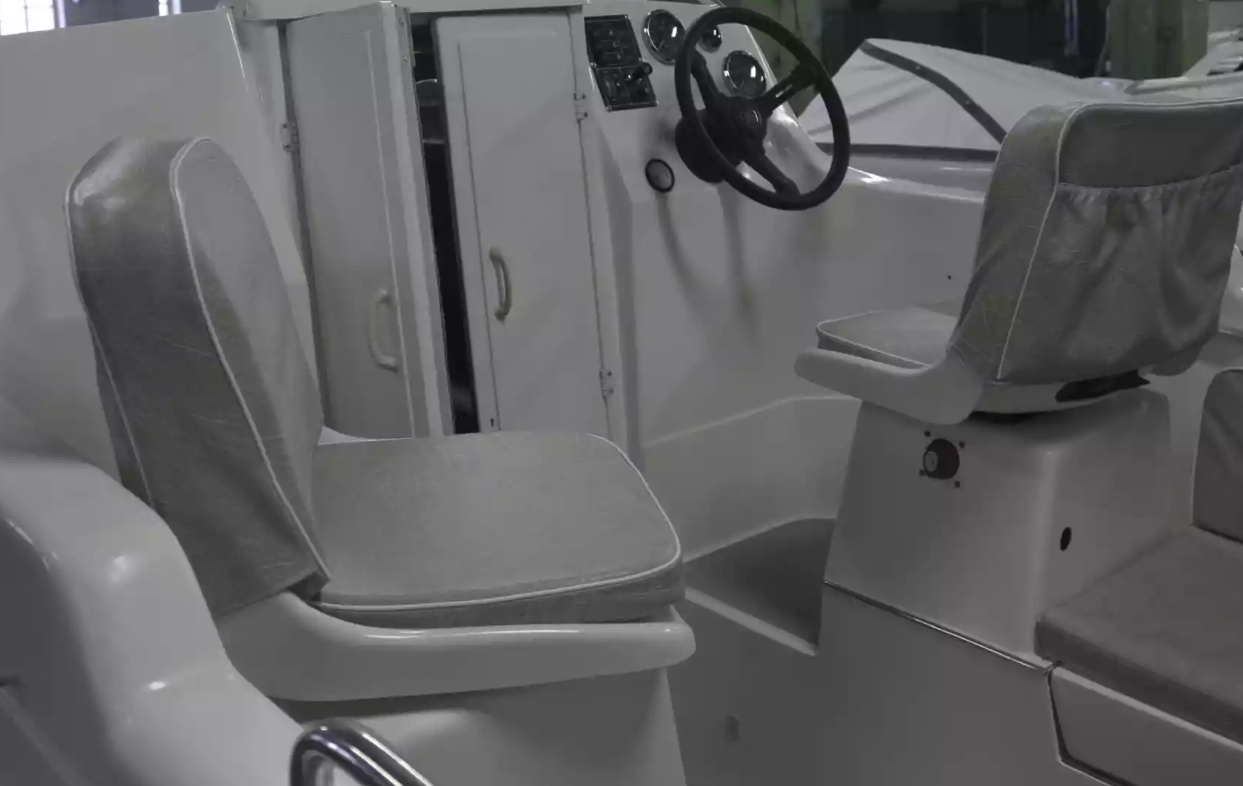 Стеклопластиковый катер Neman-500 в Петрозаводске