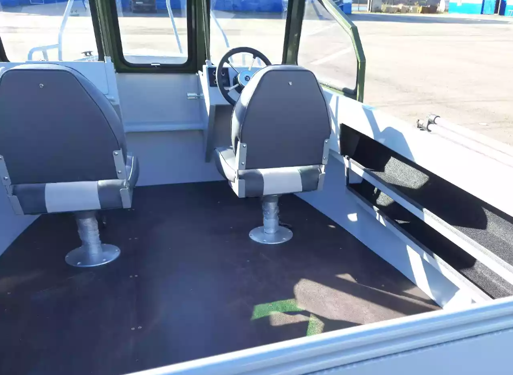 Алюминиевый катер Неман-550 DC Pro в Петрозаводске