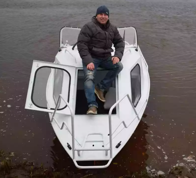 Алюминиевый катер Неман-500 (каютный) в Петрозаводске