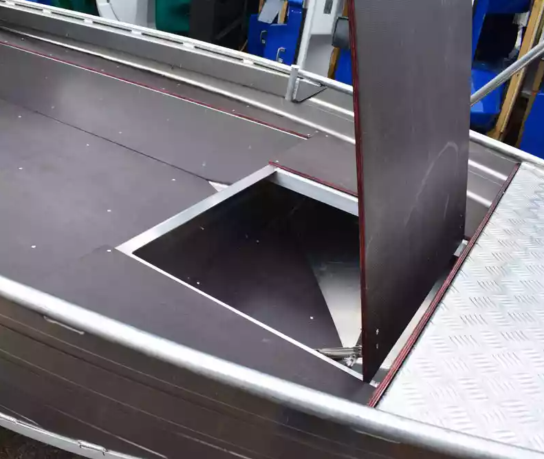 Алюминиевая лодка  Wyatboat-430 Master в Петрозаводске