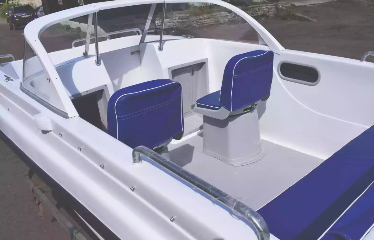 Стеклопластиковый катер Neman-500 Open в Петрозаводске