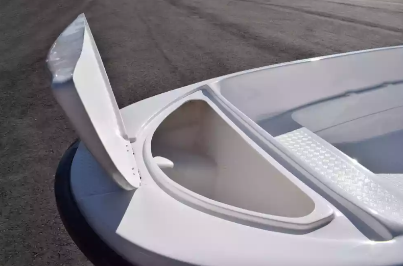 Стеклопластиковая лодка Пингвин (тримаран) в Петрозаводске