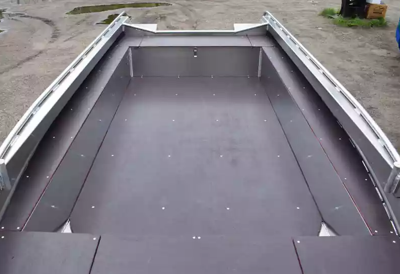 Алюминиевая лодка  Wyatboat-430 Master в Петрозаводске