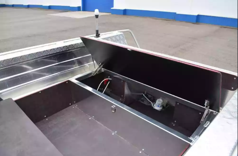 Алюминиевый катер Wyatboat-390 DCM Увеличенный борт в Петрозаводске