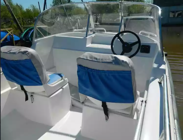 Стеклопластиковый катер Wyatboat-430 M (тримаран) в Петрозаводске