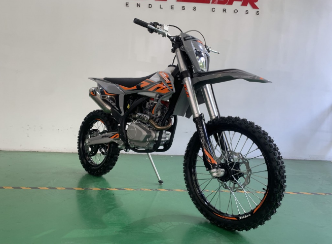 Мотоцикл JHLMOTO JHL LX4 CB300RL (175FMN) в Петрозаводске