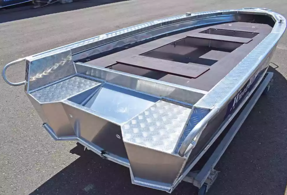 Алюминиевая лодка Wyatboat-390РМ в Петрозаводске
