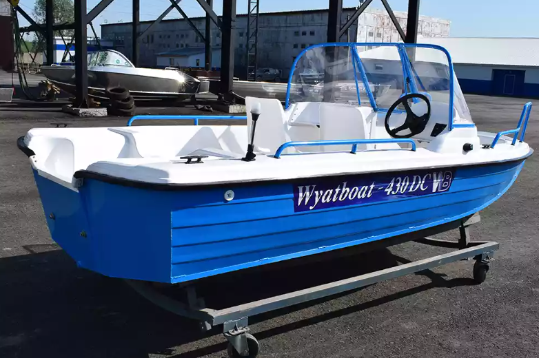 Комбинированный катер Wyatboat-430 DC в Петрозаводске