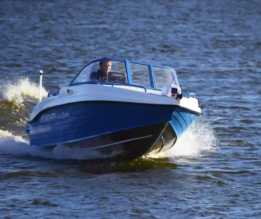 Комбинированный катер Neman-450 Open в Петрозаводске