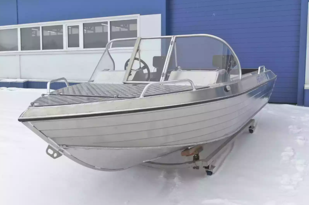 Алюминиевый катер Neman-480 DCM PRO в Петрозаводске