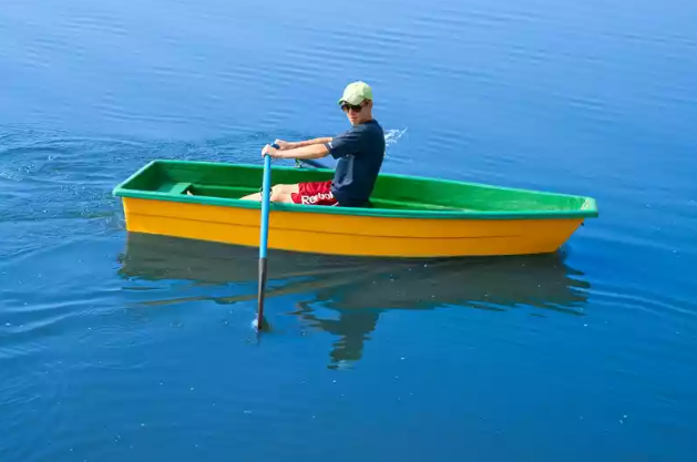 Стеклопластиковая лодка Малютка в Петрозаводске
