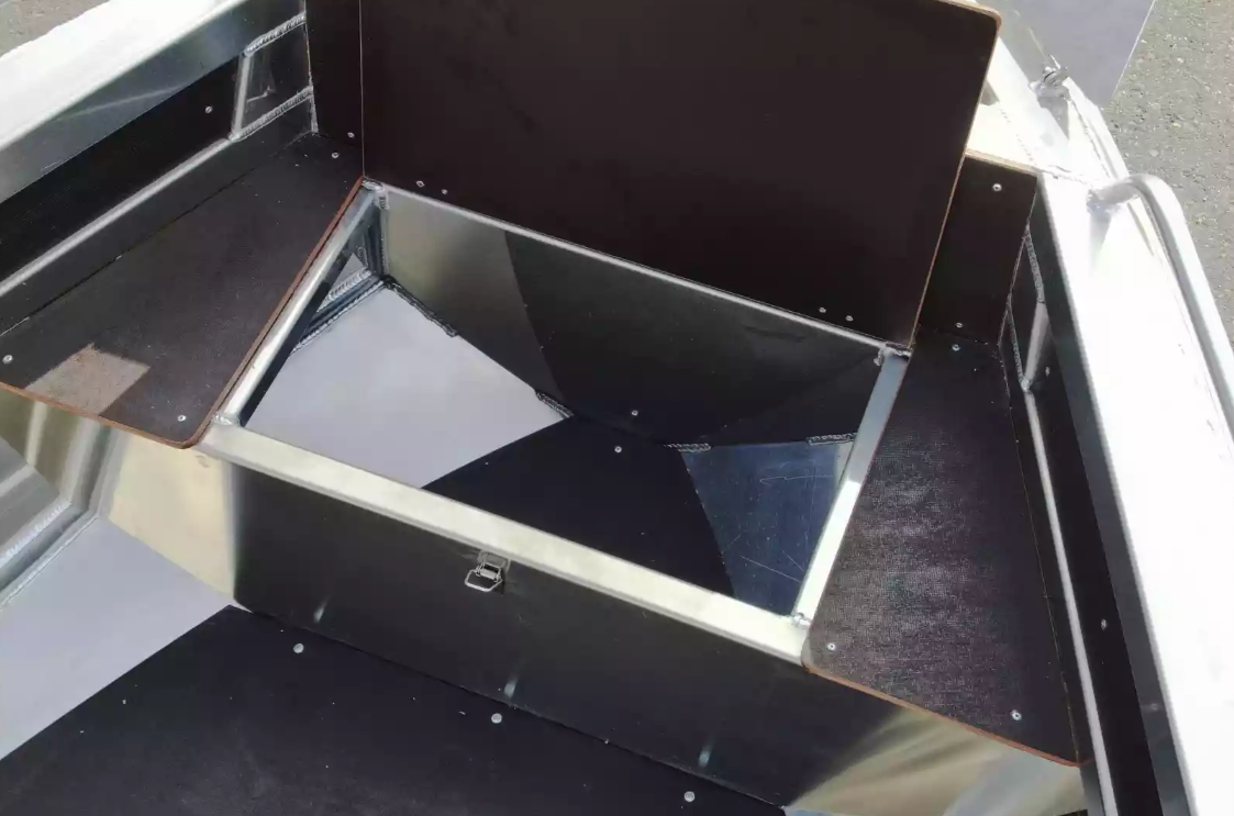 Алюминиевая лодка  Неман-480 Р в Петрозаводске