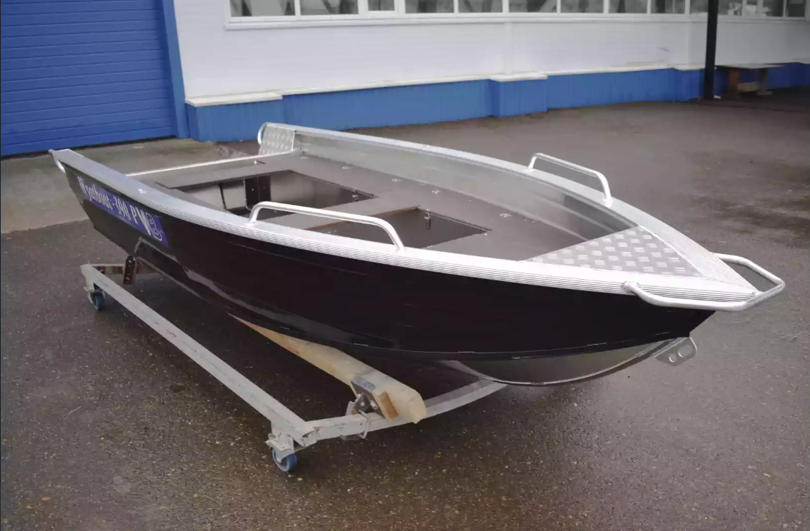 Алюминиевая лодка Wyatboat-390РМ в Петрозаводске