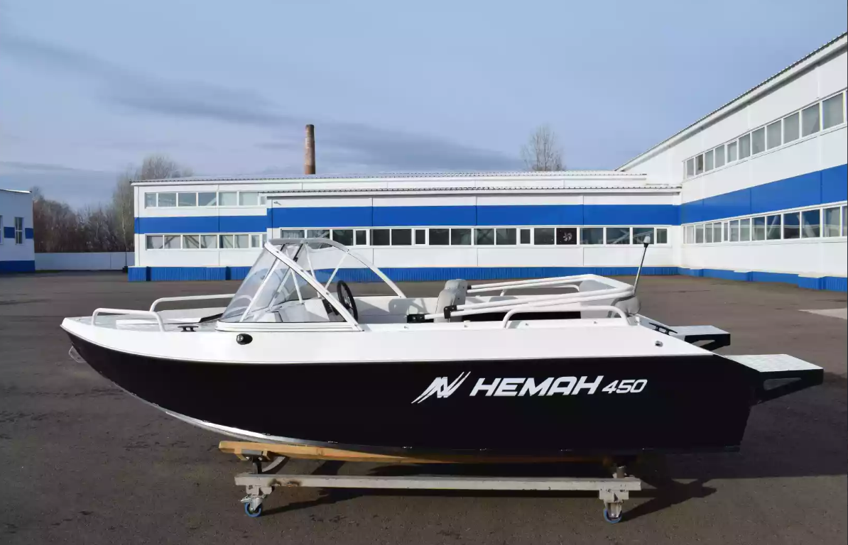 Алюминиевый катер Неман-450 в Петрозаводске
