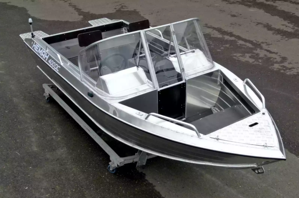 Алюминиевая лодка  Neman-400 DC в Петрозаводске