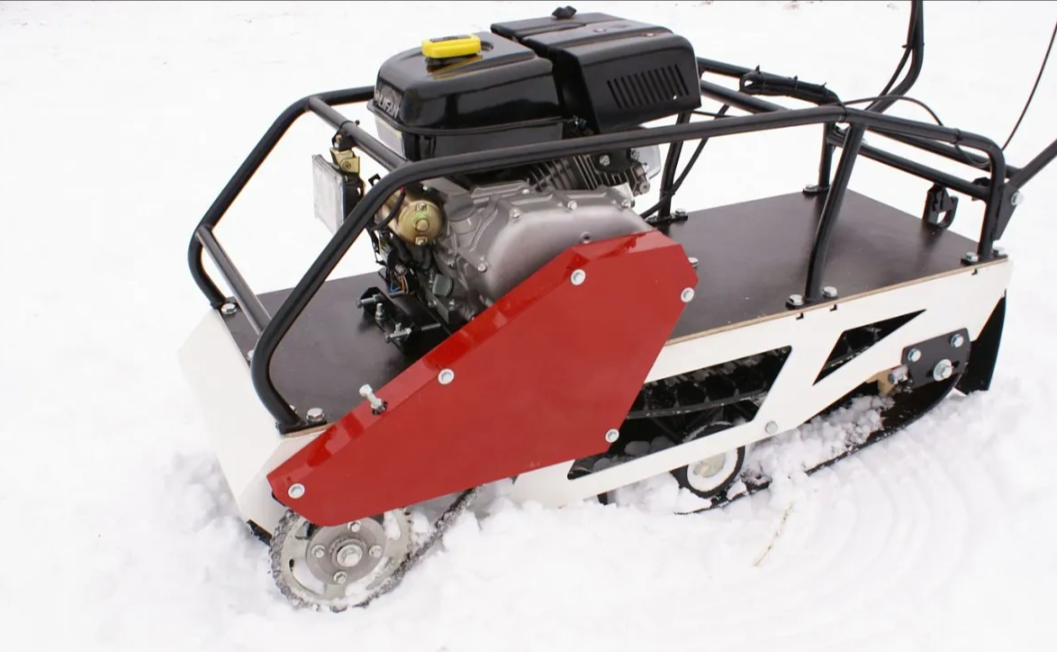 Мотобуксировщик БТС «МАЛЕК» 380/7 БЕЗ э/зап. Б/У в Петрозаводске