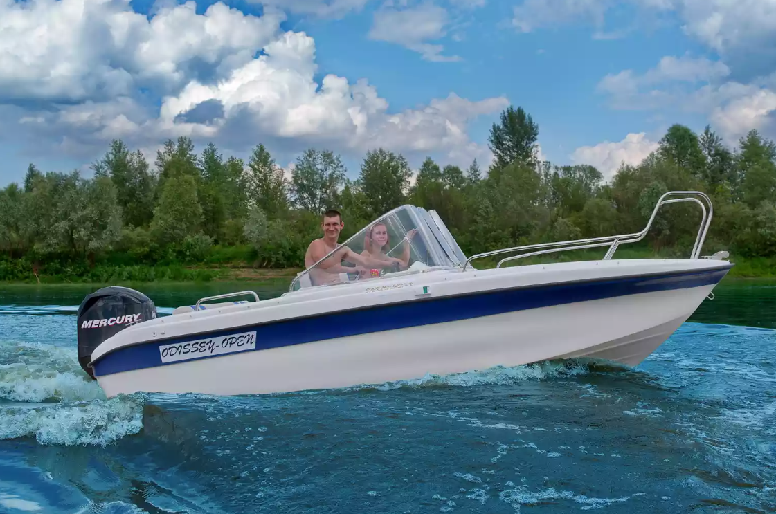 Стеклопластиковый катер Neman-530 Open в Петрозаводске