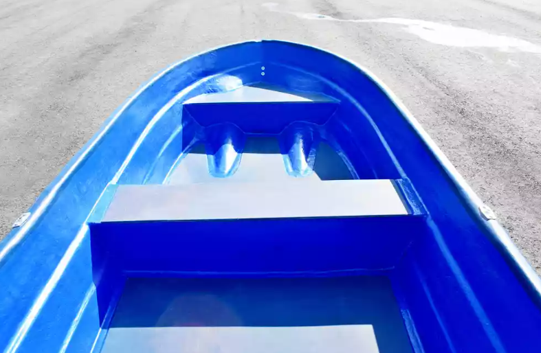 Стеклопластиковая лодка Neman-340 (тримаран) в Петрозаводске