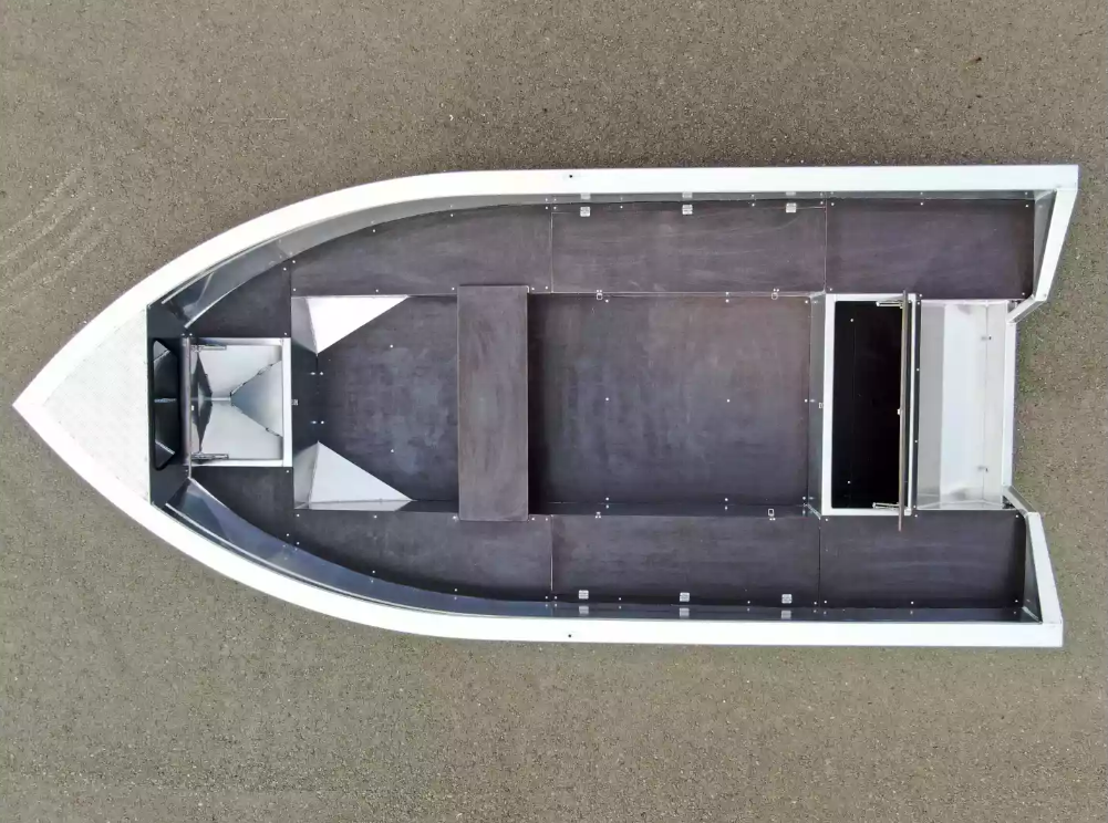 Алюминиевая лодка  Неман-420 в Петрозаводске