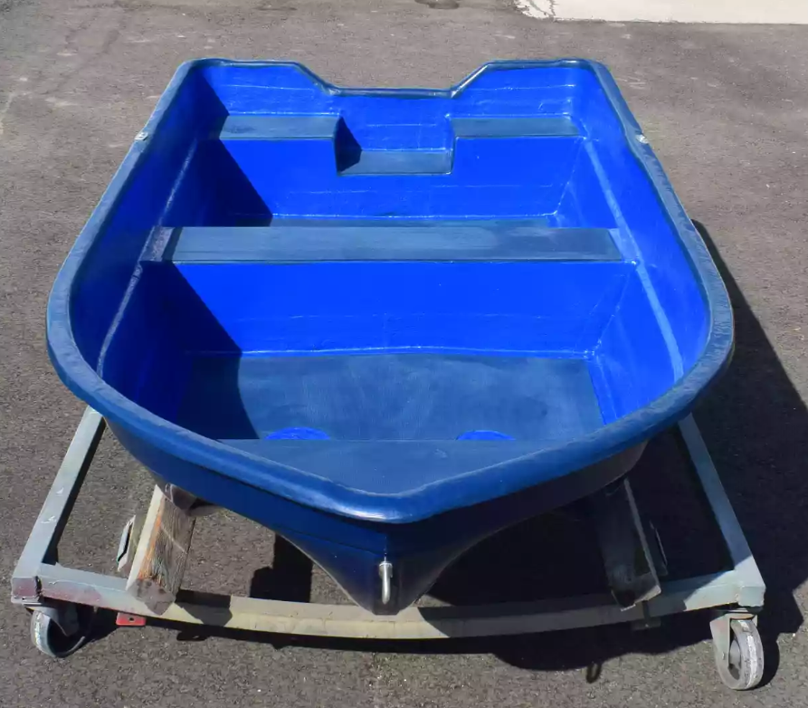 Стеклопластиковая лодка Neman-340 (тримаран) в Петрозаводске