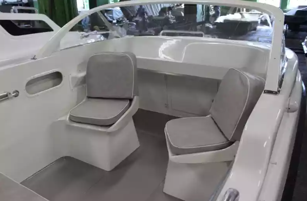 Стеклопластиковый катер Neman-500 Р в Петрозаводске