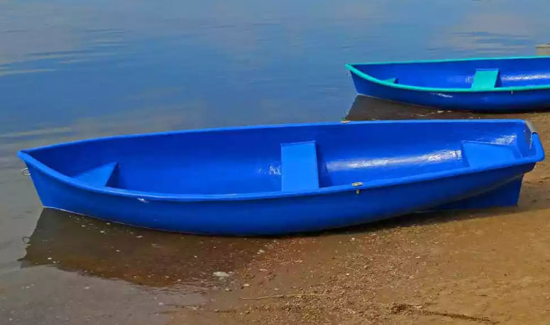 Стеклопластиковая лодка Омуль в Петрозаводске