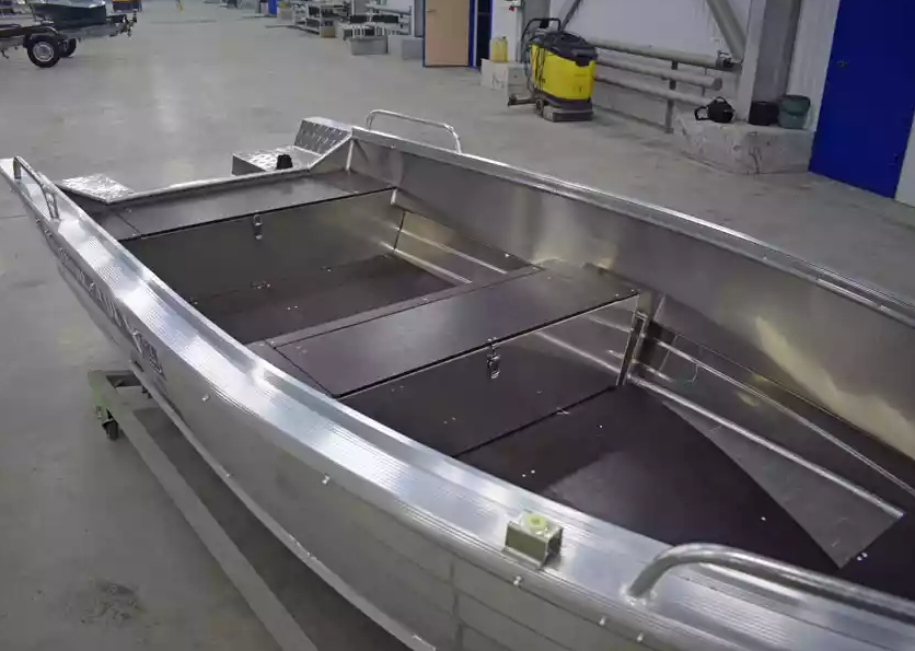 Алюминиевая лодка  Wyatboat-430 Р в Петрозаводске