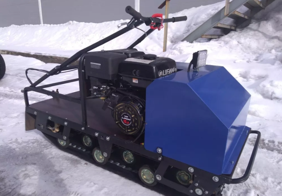 Мотобуксировщик AhtaR ЗИМА с реверсом (задний ход) в Петрозаводске