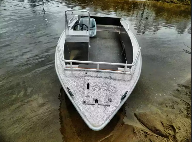 Алюминиевый катер Wyatboat-460 C в Петрозаводске