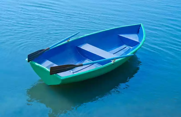 Стеклопластиковая лодка Дельфин в Петрозаводске