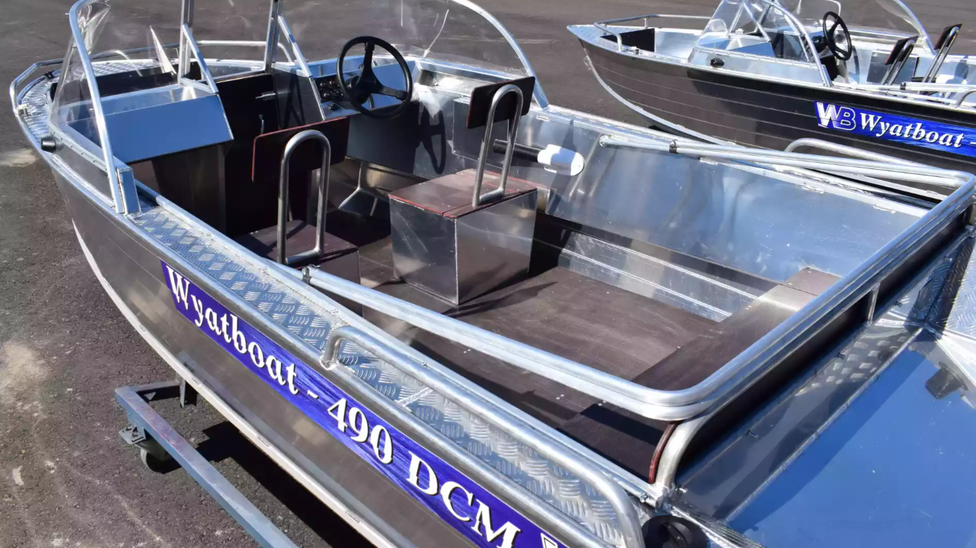 Алюминиевый катер Wyatboat-490 DCM в Петрозаводске