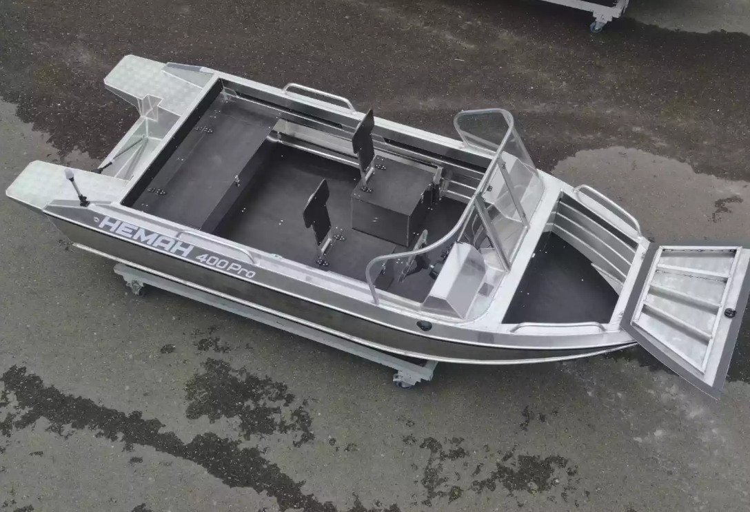 Алюминиевая лодка  Neman-400 PRO в Петрозаводске