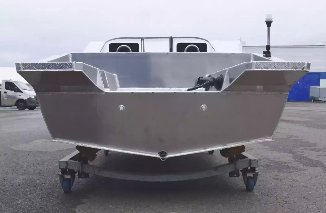 Алюминиевая лодка  Neman-400 PRO в Петрозаводске