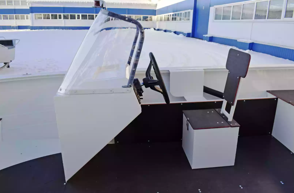 Алюминиевый катер Неман-400 С в Петрозаводске