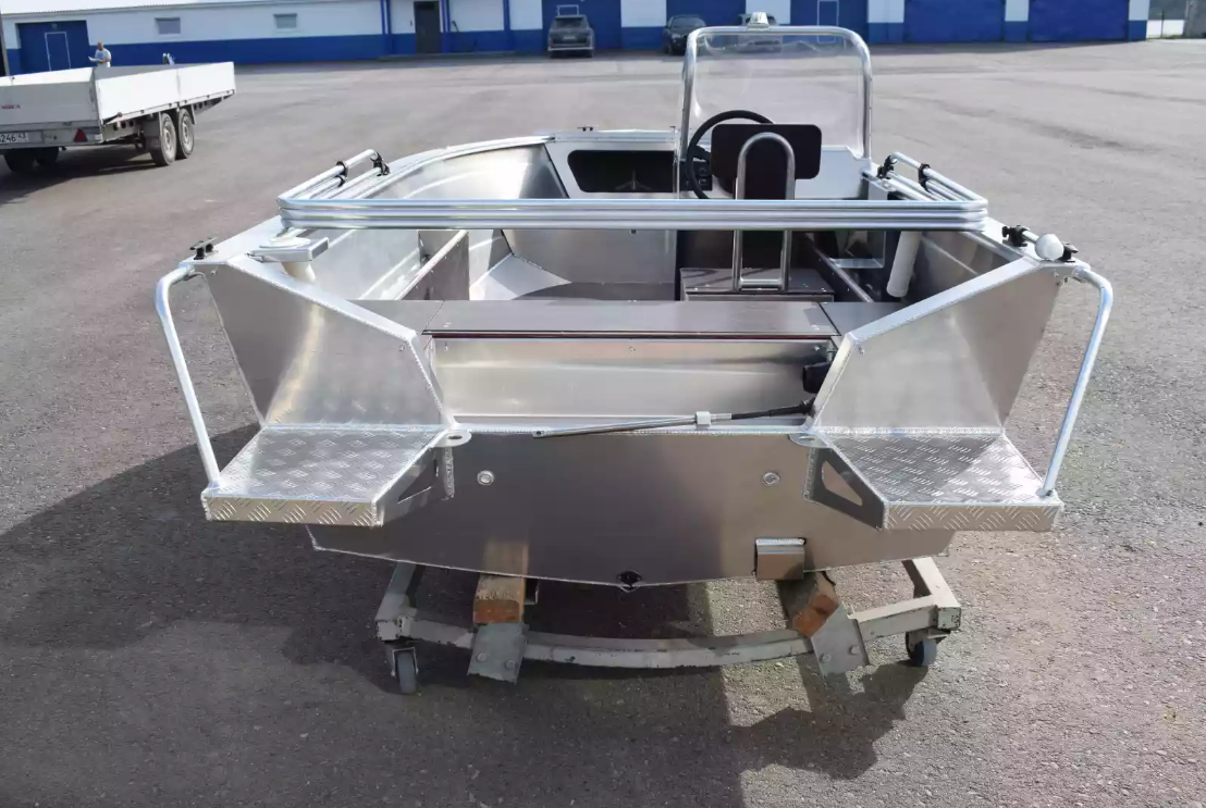 Алюминиевая лодка Неман-400 С в Петрозаводске