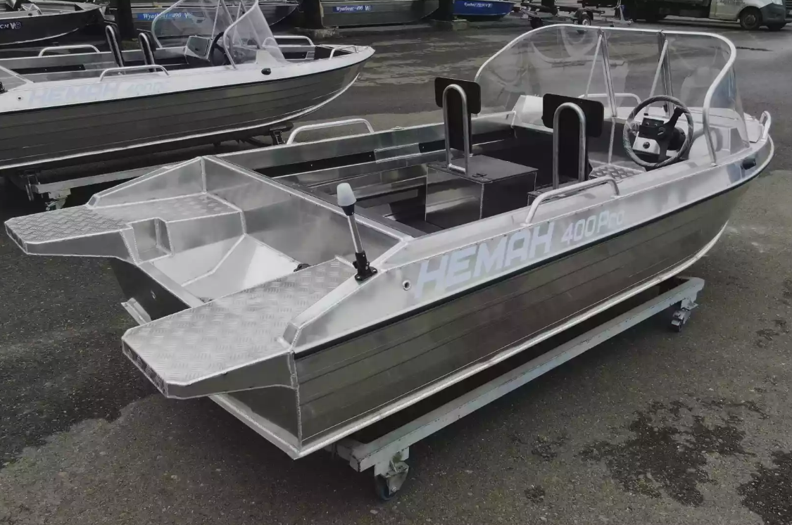 Алюминиевая лодка  Neman-400 PRO в Петрозаводске
