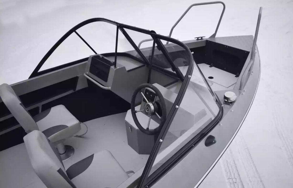 Алюминиевый катер Неман 550 DC в Петрозаводске