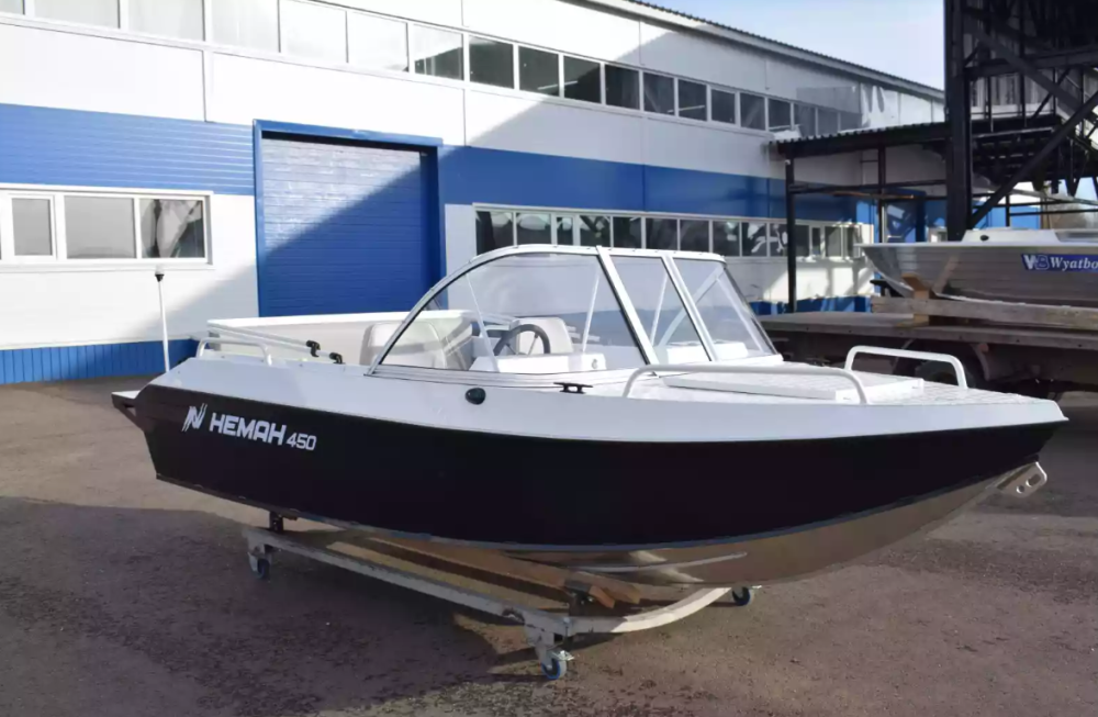 Алюминиевый катер Неман-450 в Петрозаводске