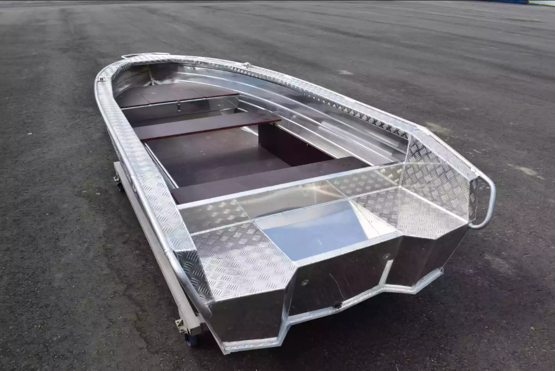 Алюминиевая лодка Wyatboat-390Р Увеличенный борт в Петрозаводске